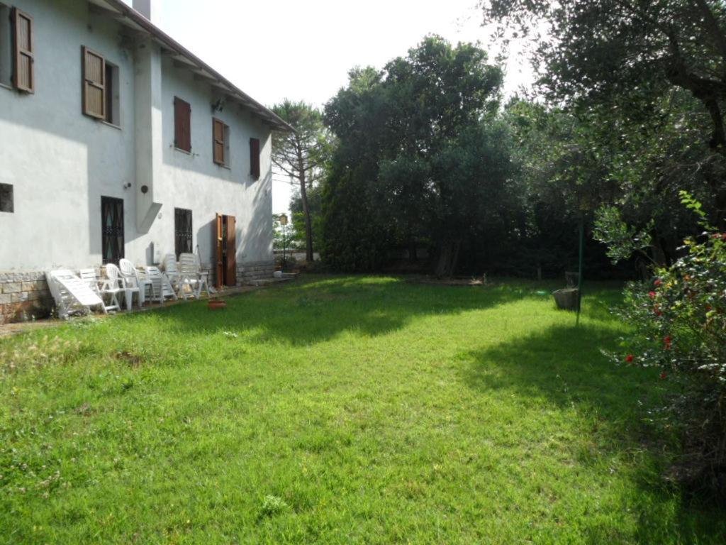 Vakantiehuis Villa Trau Montemarciano